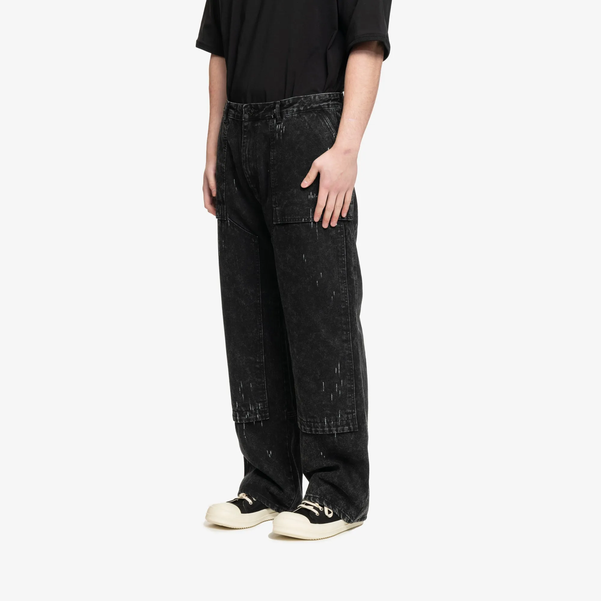 Loose Fit Painter Jeans